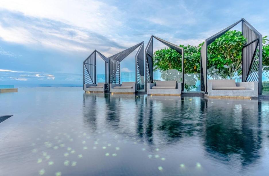 Edge Central Pattaya Seaview Residence Esterno foto