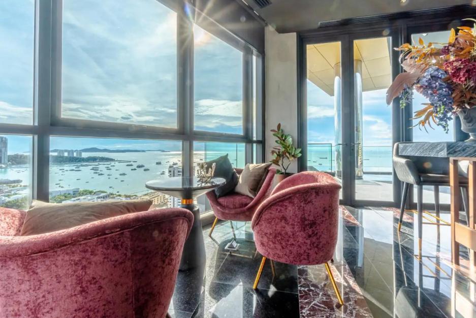 Edge Central Pattaya Seaview Residence Esterno foto