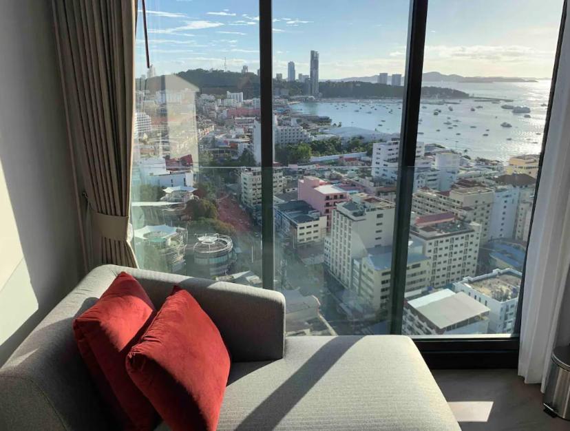 Edge Central Pattaya Seaview Residence Esterno foto