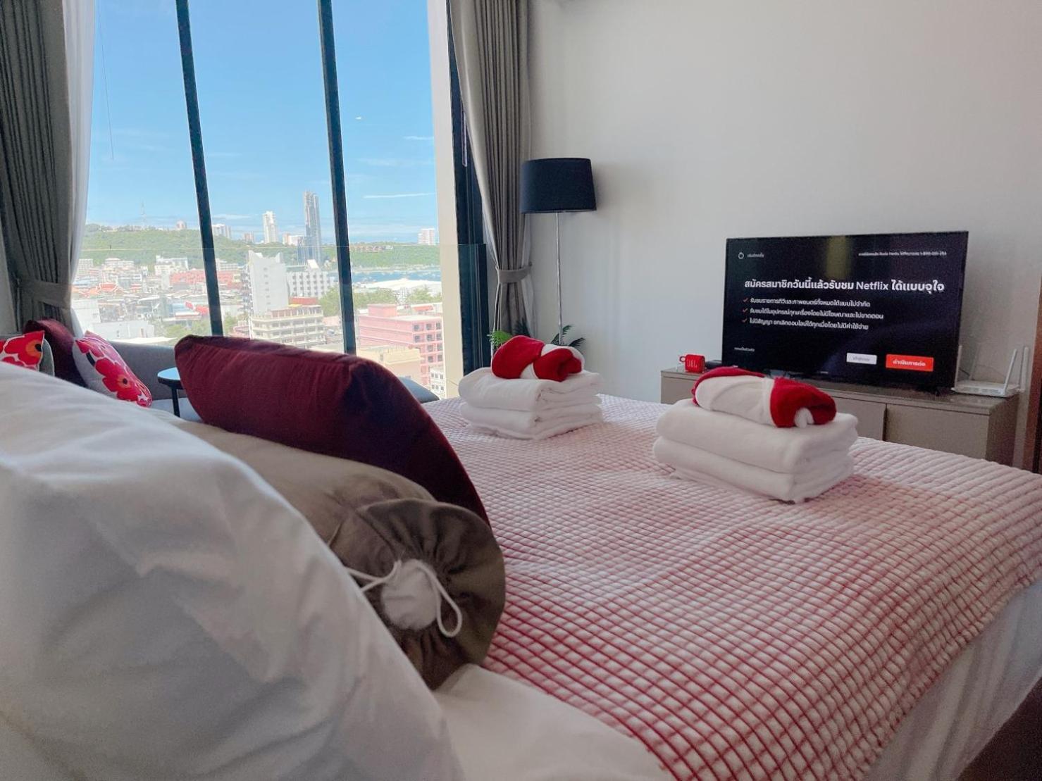 Edge Central Pattaya Seaview Residence Esterno foto